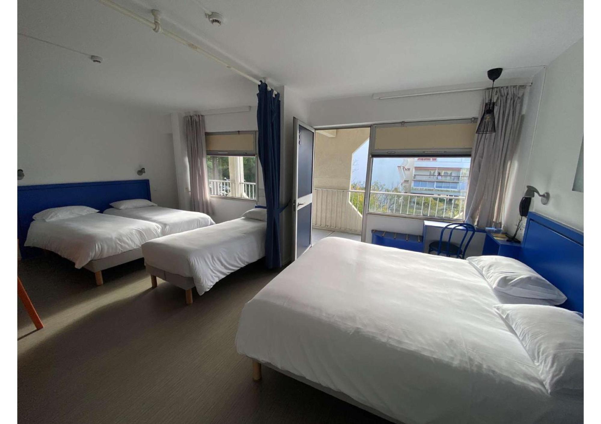 Hotel Les Rives Bleues Ла-Гранд-Мот Экстерьер фото