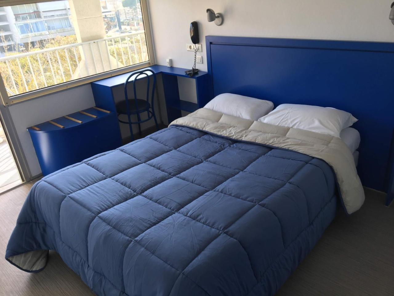 Hotel Les Rives Bleues Ла-Гранд-Мот Экстерьер фото