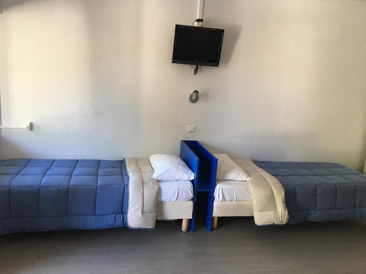 Hotel Les Rives Bleues Ла-Гранд-Мот Экстерьер фото