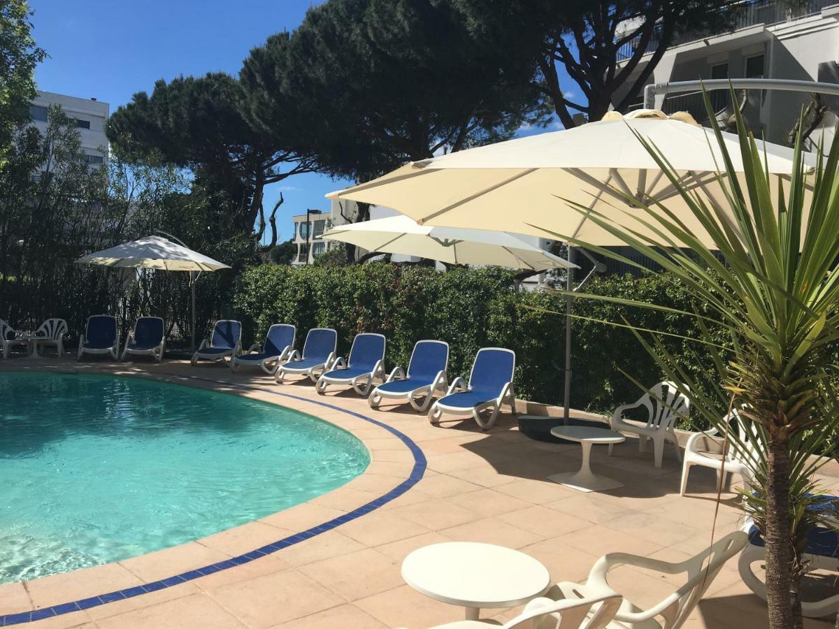 Hotel Les Rives Bleues Ла-Гранд-Мот Экстерьер фото